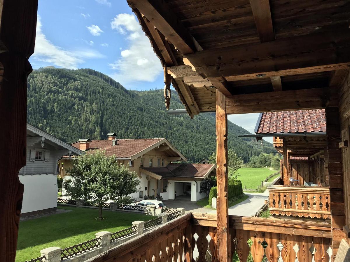 Alpin Residenzen Panoramabahn By Alpina-Holiday Hollersbach im Pinzgau Buitenkant foto